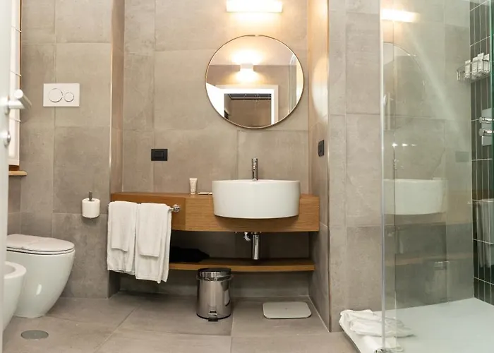 Castel Sant'angelo Luxury & Tour